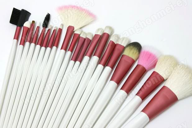   Pink Makeup Brush Set Goat Hair Cosmetic Make up Makeup Brushes  