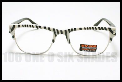 CAT EYE Horn Rimmed Eyeglass Frame Clear Lens Womens Black and White 